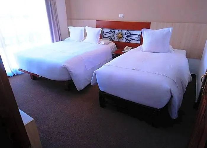 Inti Punku El Tambo Hotel 3*