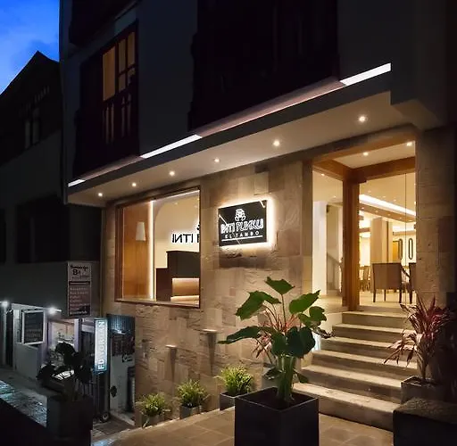 Hotel Inti Punku El Tambo 3*