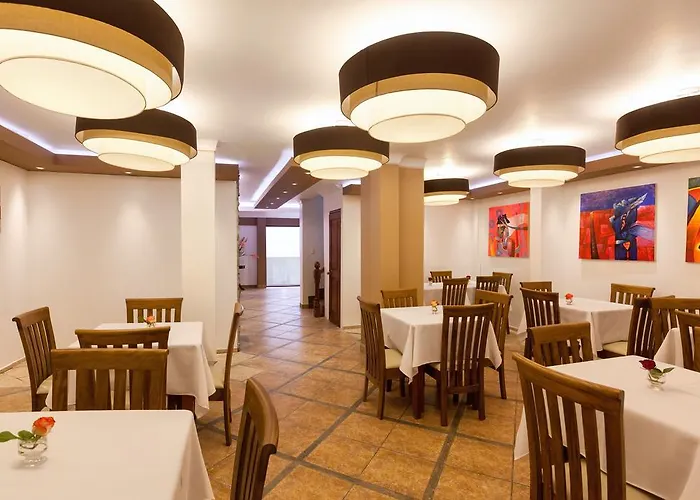 Hotel Inti Punku El Tambo