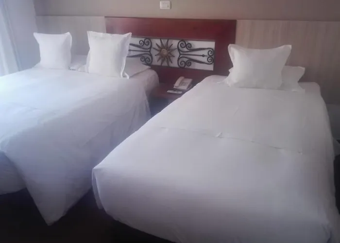 Hotel Inti Punku El Tambo 3*